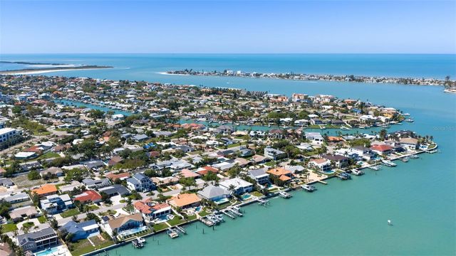 290 1ST STREET W, Tierra Verde, FL 33715