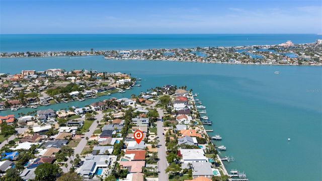 290 1ST STREET W, Tierra Verde, FL 33715