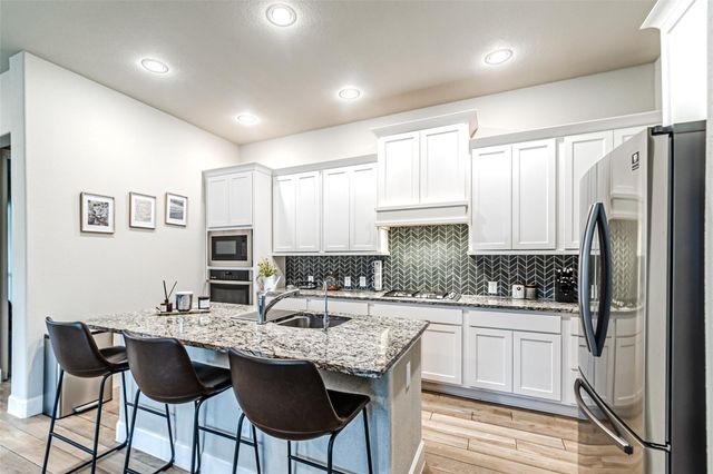 15022 Concho River Way, Cypress, TX 77433