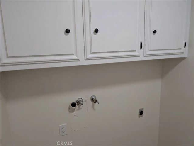 2851 W Avenue J4, Lancaster, CA 93536