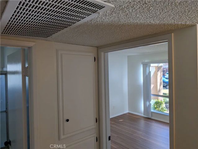 2851 W Avenue J4, Lancaster, CA 93536