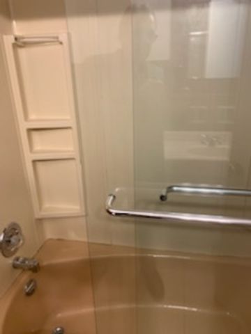 2626 FLOSSMOOR Road 2W, Flossmoor, IL 60422