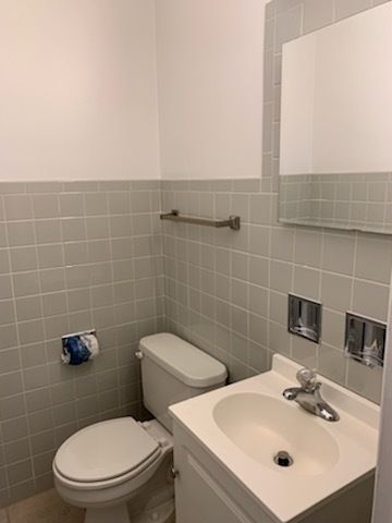 2626 FLOSSMOOR Road 2W, Flossmoor, IL 60422