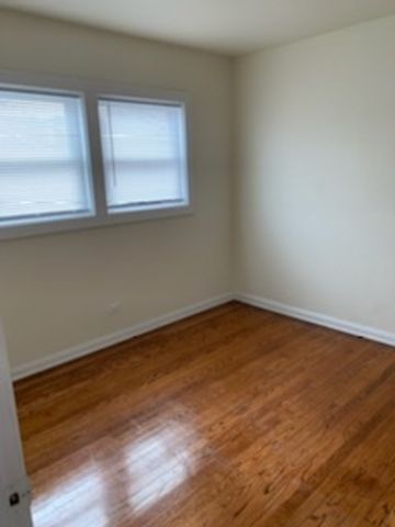 2626 FLOSSMOOR Road 2W, Flossmoor, IL 60422