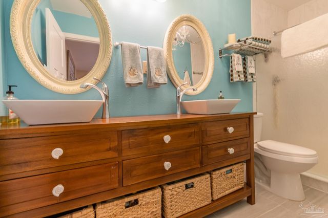 7001 & 7005 Old Spanish Trl Rd, Milton, FL 32583