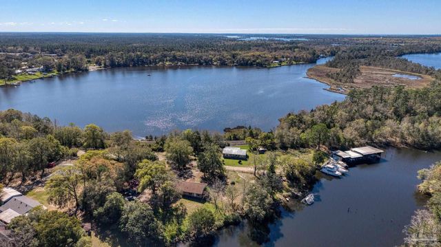 7001 & 7005 Old Spanish Trl Rd, Milton, FL 32583