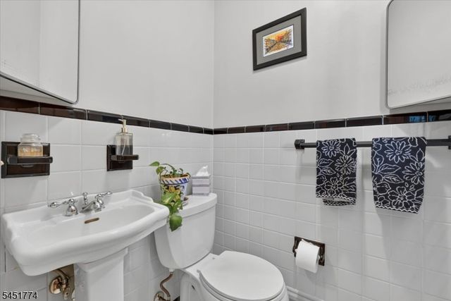 125 Randolph Ave, South Plainfield Boro, NJ 07080