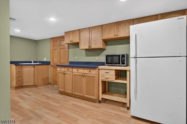 125 Randolph Ave, South Plainfield Boro, NJ 07080