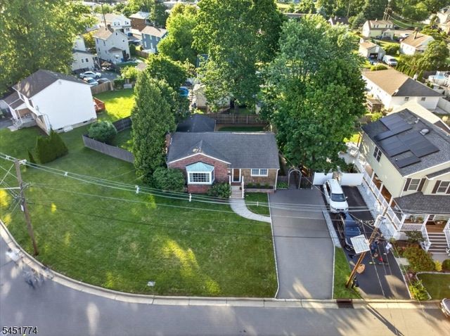 125 Randolph Ave, South Plainfield Boro, NJ 07080