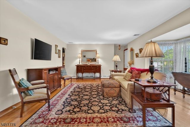 125 Randolph Ave, South Plainfield Boro, NJ 07080