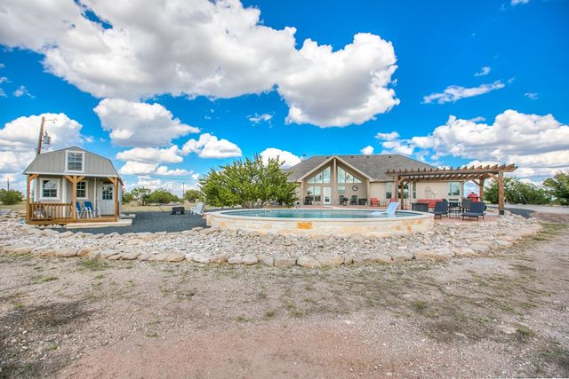 16525 Vaquero Trail, Christoval, TX 76935