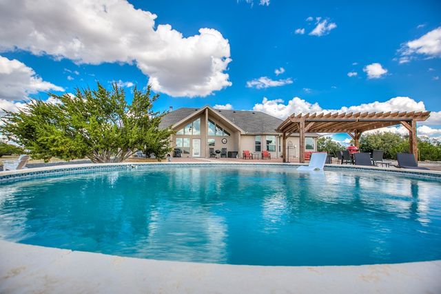 16525 Vaquero Trail, Christoval, TX 76935