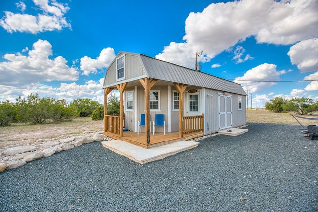 16525 Vaquero Trail, Christoval, TX 76935