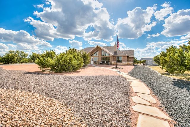 16525 Vaquero Trail, Christoval, TX 76935