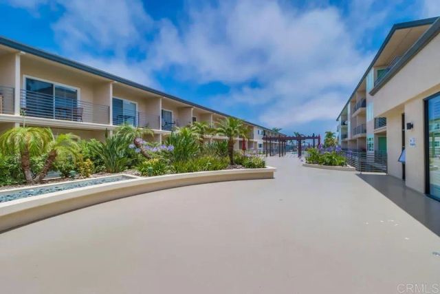 1021 Scott Street 219, San Diego, CA 92106