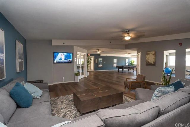 1021 Scott Street 219, San Diego, CA 92106