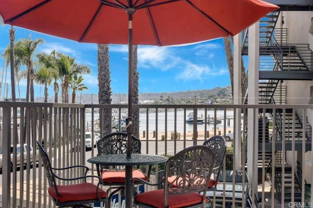 1021 Scott Street 219, San Diego, CA 92106