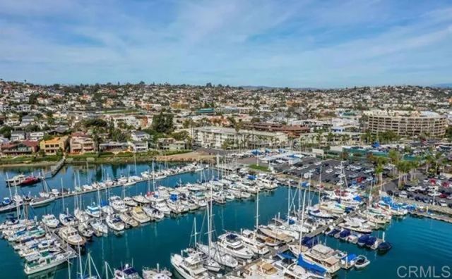 1021 Scott Street 219, San Diego, CA 92106