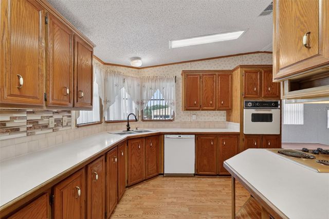 3913 N CITRUS CIRCLE 236, Zellwood, FL 32798