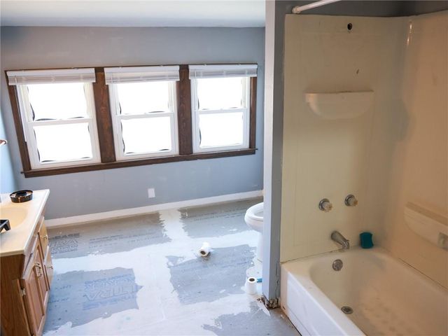 432 W Crowder Road, Trenton, MO 64683