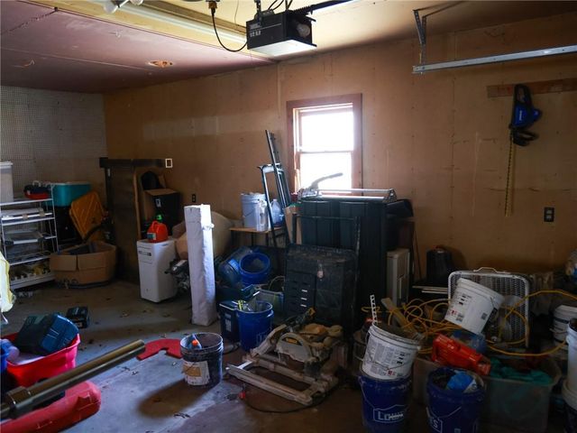 432 W Crowder Road, Trenton, MO 64683