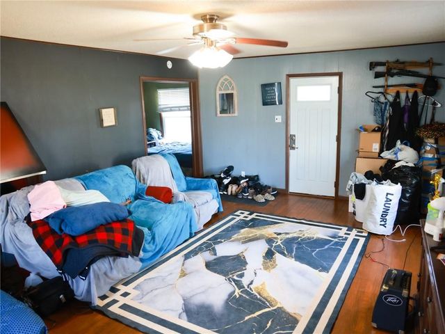 432 W Crowder Road, Trenton, MO 64683