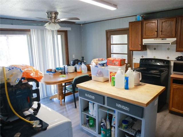 432 W Crowder Road, Trenton, MO 64683