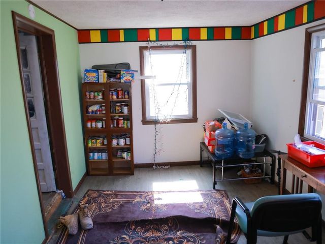 432 W Crowder Road, Trenton, MO 64683