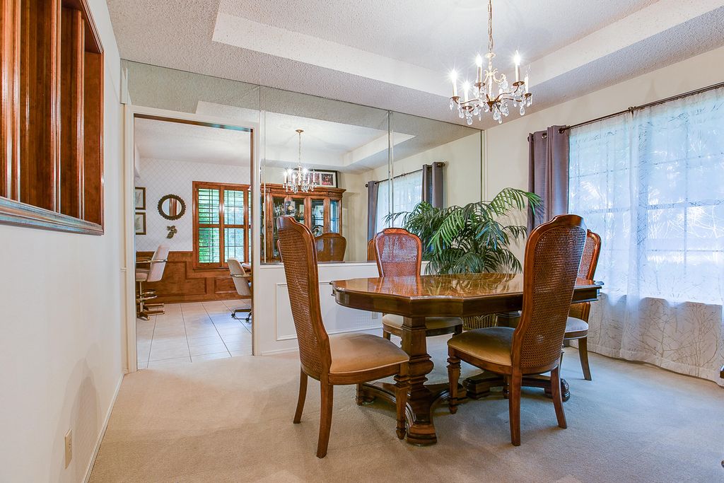 Image 12 of property listing at 3101 Alta Vista Lane, San Angelo, TX 76904