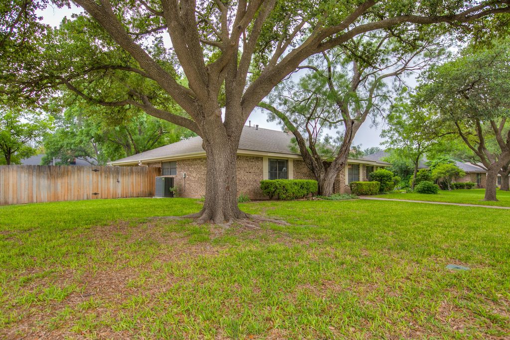 Image 4 of property listing at 3101 Alta Vista Lane, San Angelo, TX 76904