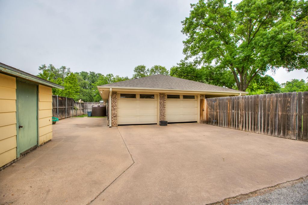 Image 41 of property listing at 3101 Alta Vista Lane, San Angelo, TX 76904
