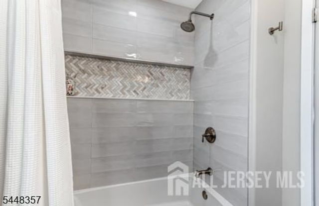 158 Stout Avenue 1, Middlesex, NJ 08846
