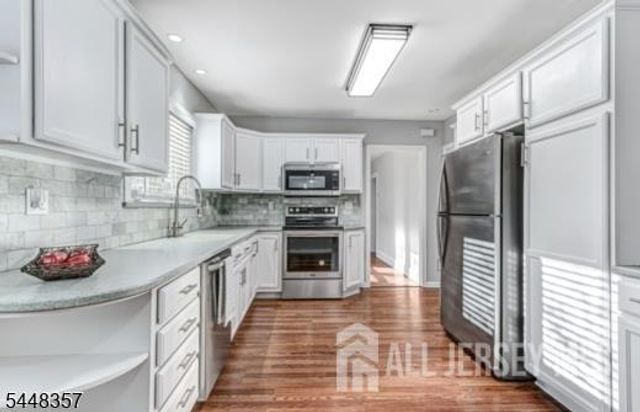 158 Stout Avenue 1, Middlesex, NJ 08846