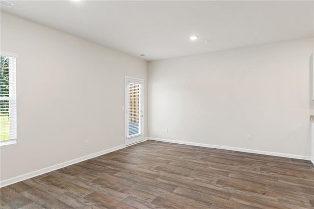 8316 Columbia Court, Palmetto, GA 30268