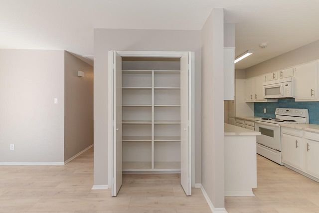 1191 Park Meadow Dr, Beaumont, TX 77706