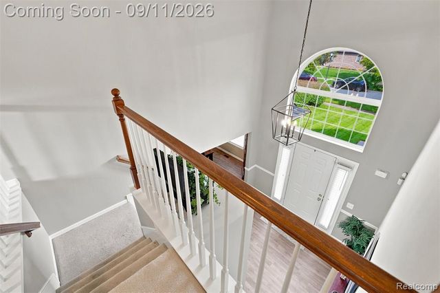 8062 Pickering Place, Westland, MI 48185