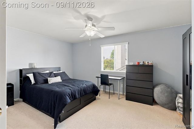 8062 Pickering Place, Westland, MI 48185
