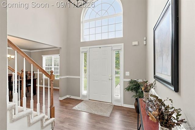 8062 Pickering Place, Westland, MI 48185