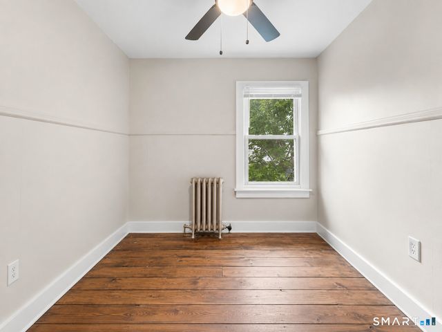 56 Evergreen Avenue, New London, CT 06320