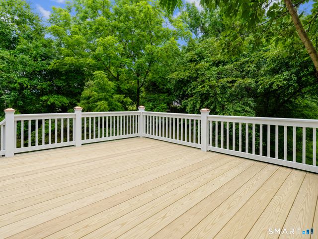 56 Evergreen Avenue, New London, CT 06320