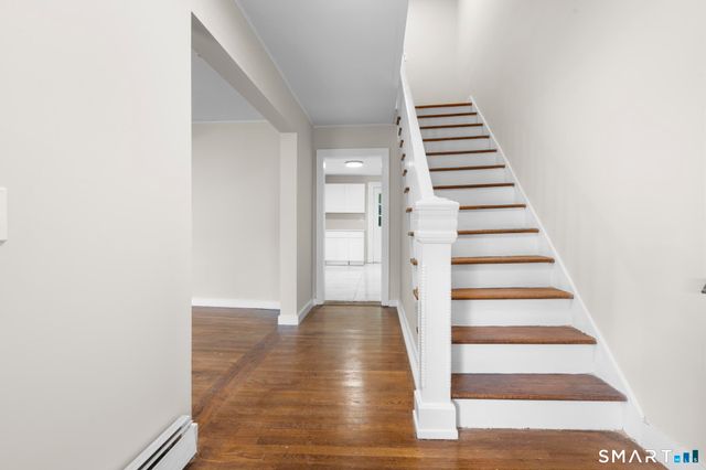 56 Evergreen Avenue, New London, CT 06320