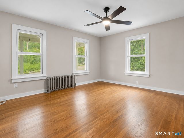 56 Evergreen Avenue, New London, CT 06320