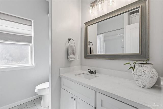 1005 Sunny Drive, Weslaco, TX 78596