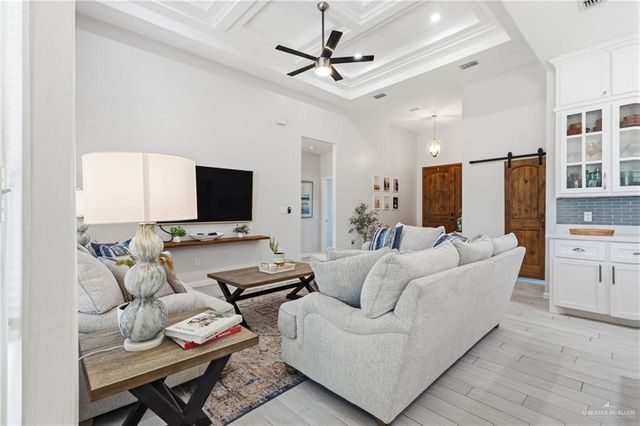 1005 Sunny Drive, Weslaco, TX 78596