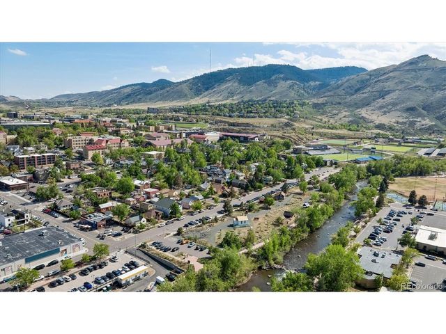 1106 Cheyenne St, Golden, CO 80401