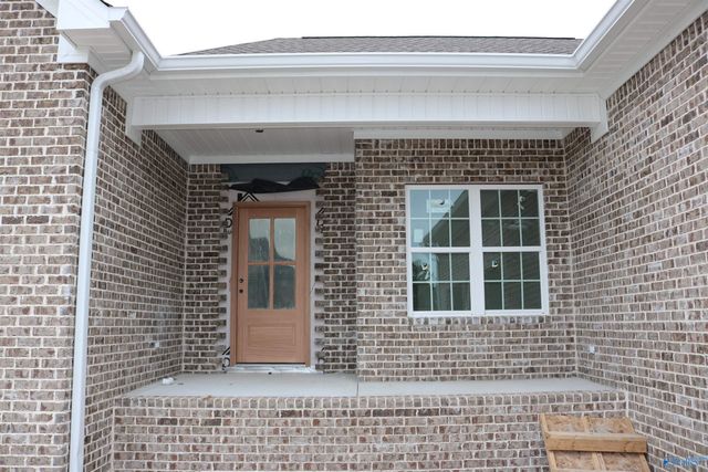 92 Payton Lane, Grant, AL 35747
