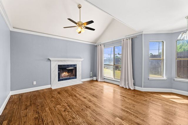 622 Mission Hills Drive, Arlington, TX 76018