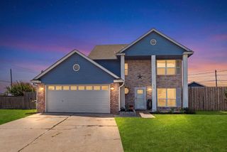 622 Mission Hills Drive, Arlington, TX 76018