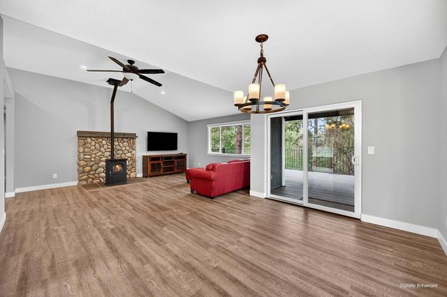 1149 Swanson Ln, Colfax, CA 95713