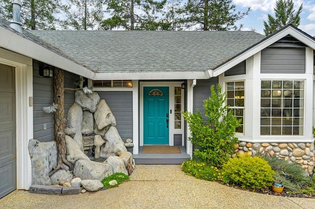 1149 Swanson Ln, Colfax, CA 95713